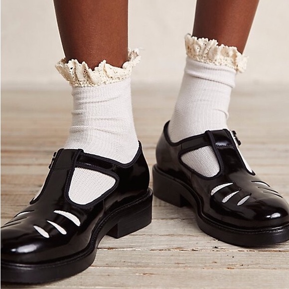 JEFFREY CAMPBELL NEW 11 FREE PEOPLE Gemma Menswear T-Strap Mary Janes in Black